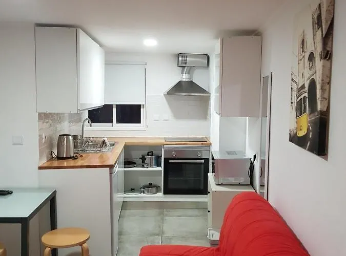 Olarias - Mini * Lisbon